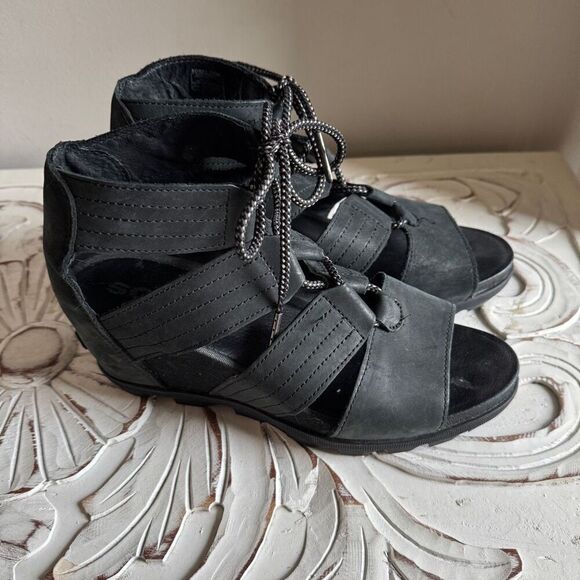 Sorel Joanie ll Lace Sandal size 9.5 in black - Picture 3 of 8